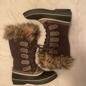 Women’s Sorel Joan of Arctic Snow Boots